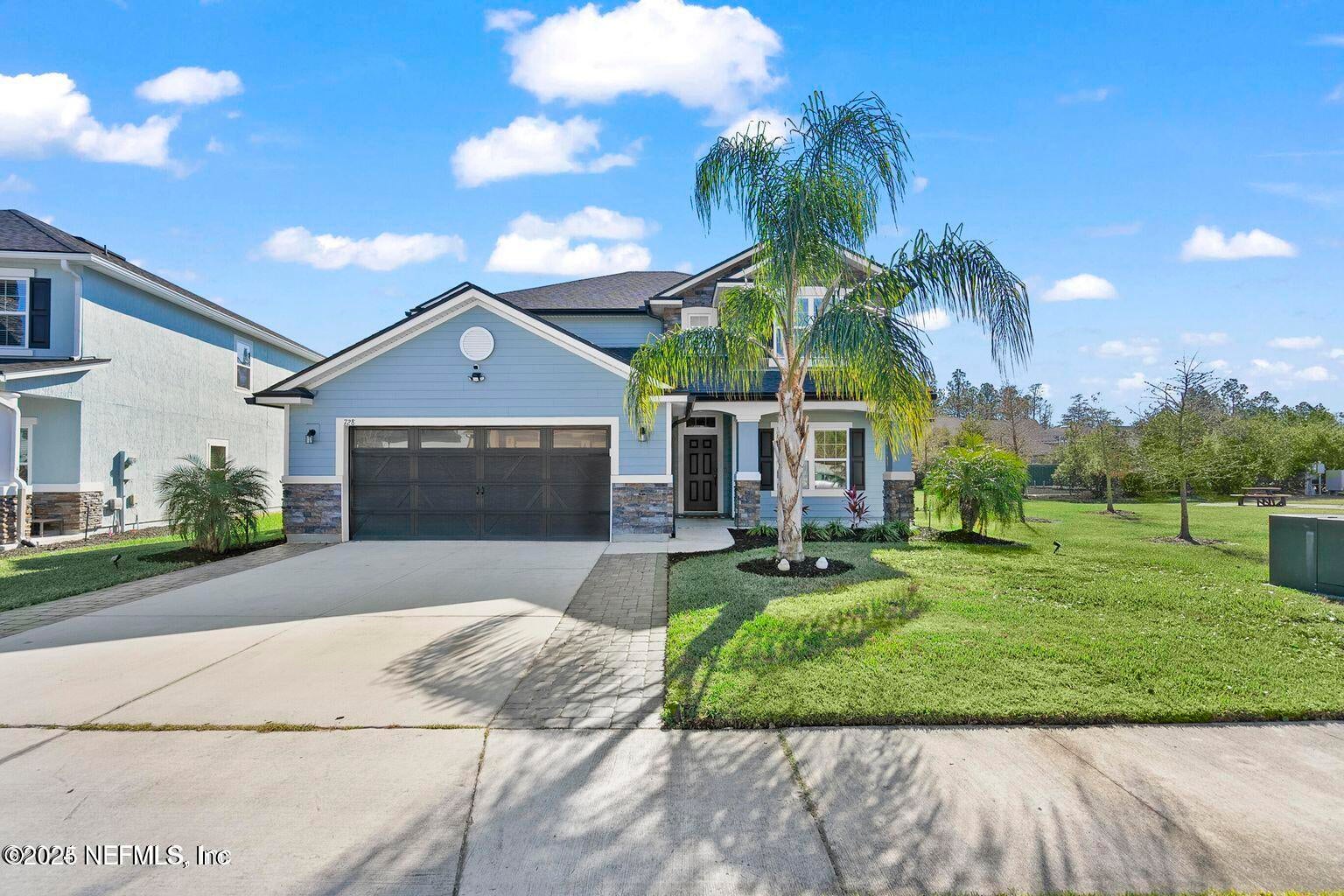 728 Sycamore Way