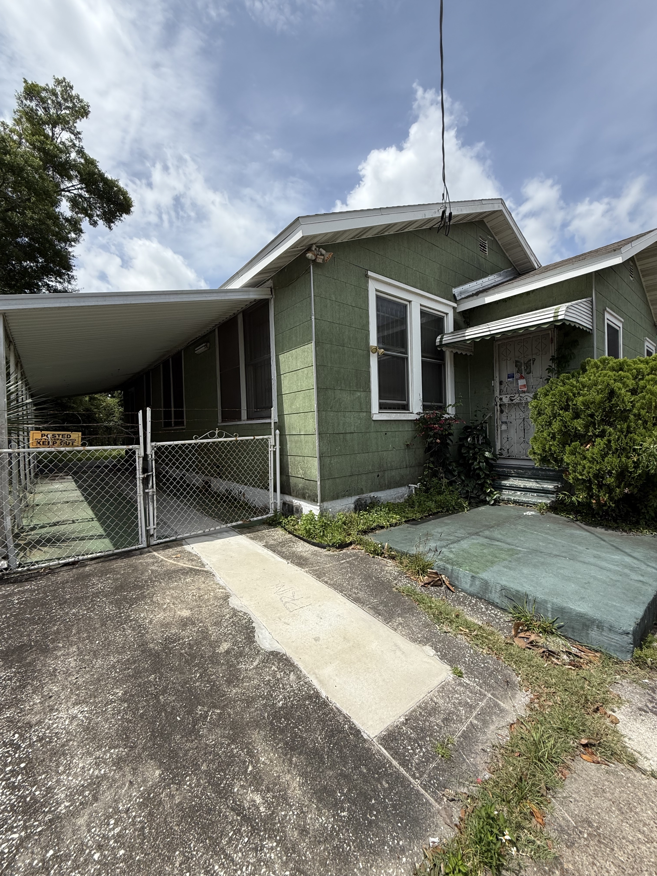 1252 West 20th Street